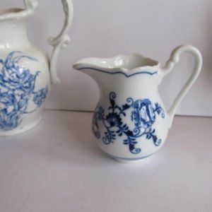 Original Zwiebelmuster Czechoslovakia Blue Onion Creamer Pitcher Meissen Bohemia